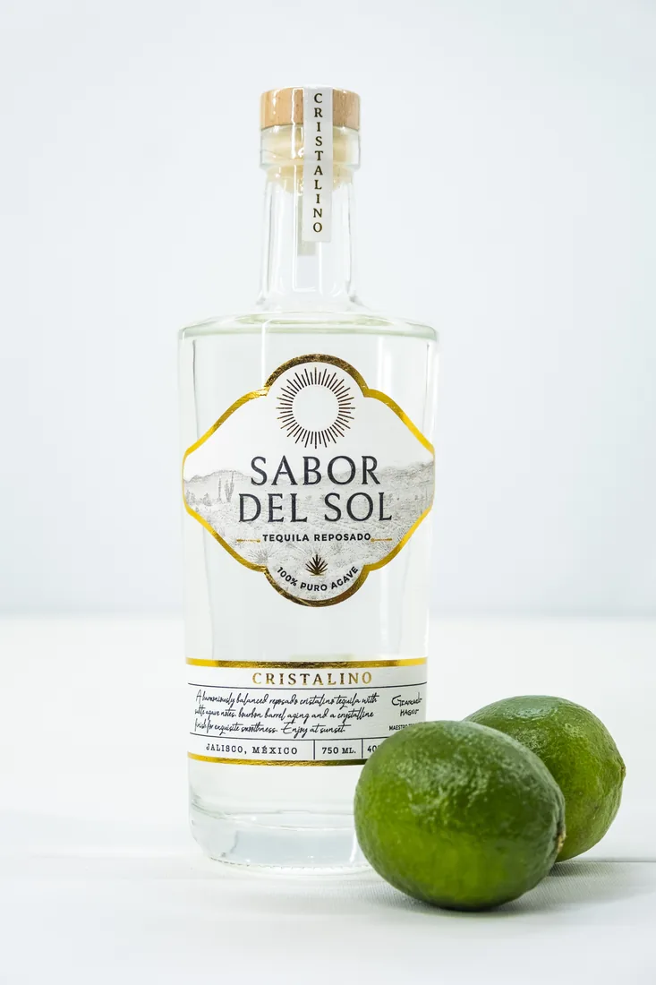 Sabor Del Sol Cristalino Reposado bottle